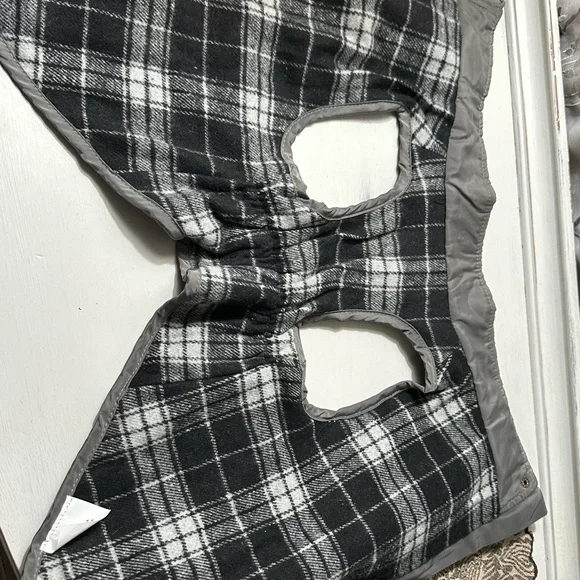 Quilted Gray Dog Jacket - Picture 5 of 10